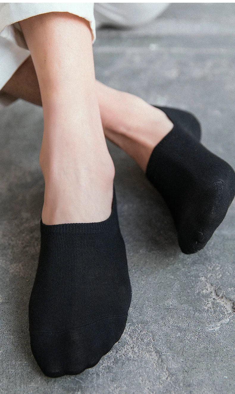 5Pair / Lot Fashion Happy Men Boat Socks Summer Autumn Non-slip Silicone Invisible Cotton Socks Male Ankle Sock Slippers Meia